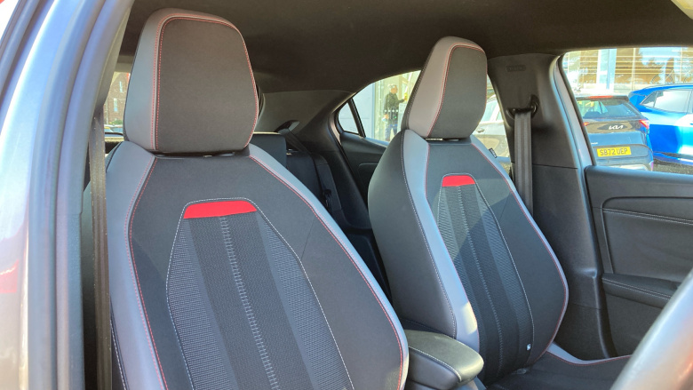 Vauxhall Mokka 100kW SRi Premium 50kWh 5dr Auto Electric Hatchback